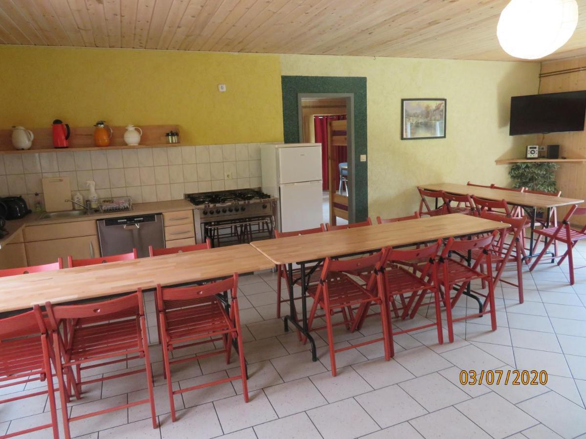 Gruppenbungalow-Waldhaus-Am Ferienpark Mirow Esterno foto